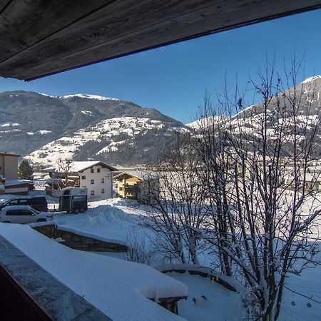 Beautiful Flat In Kaltenbach Near The Ski Area Esterno foto