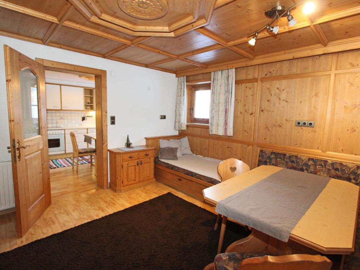 Beautiful Flat In Kaltenbach Near The Ski Area Esterno foto