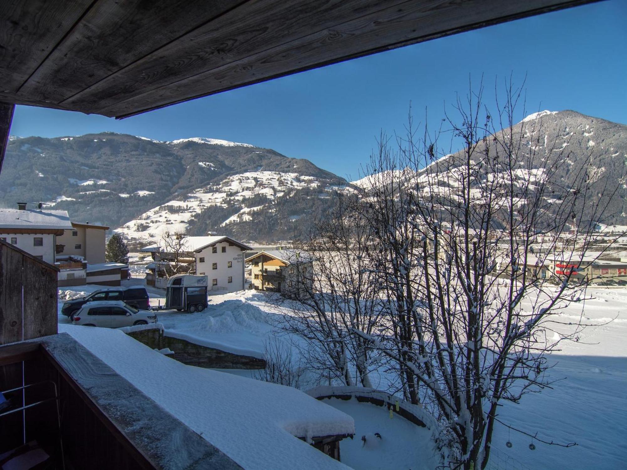 Beautiful Flat In Kaltenbach Near The Ski Area Esterno foto