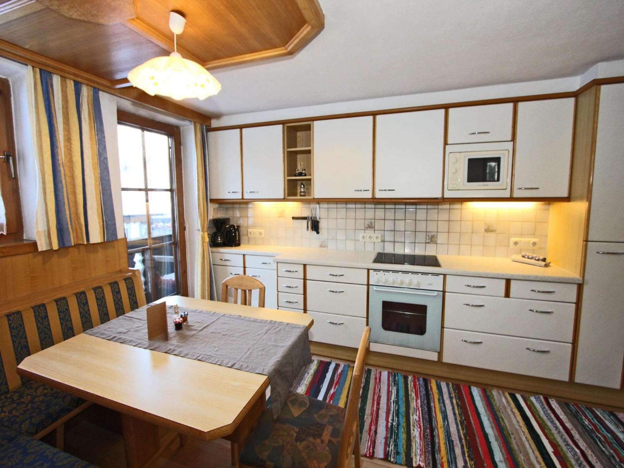 Beautiful Flat In Kaltenbach Near The Ski Area Esterno foto