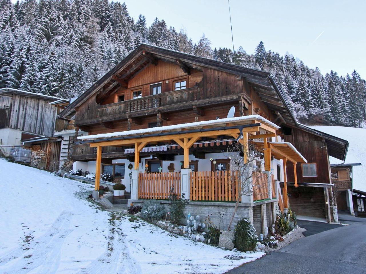 Beautiful Flat In Kaltenbach Near The Ski Area Esterno foto